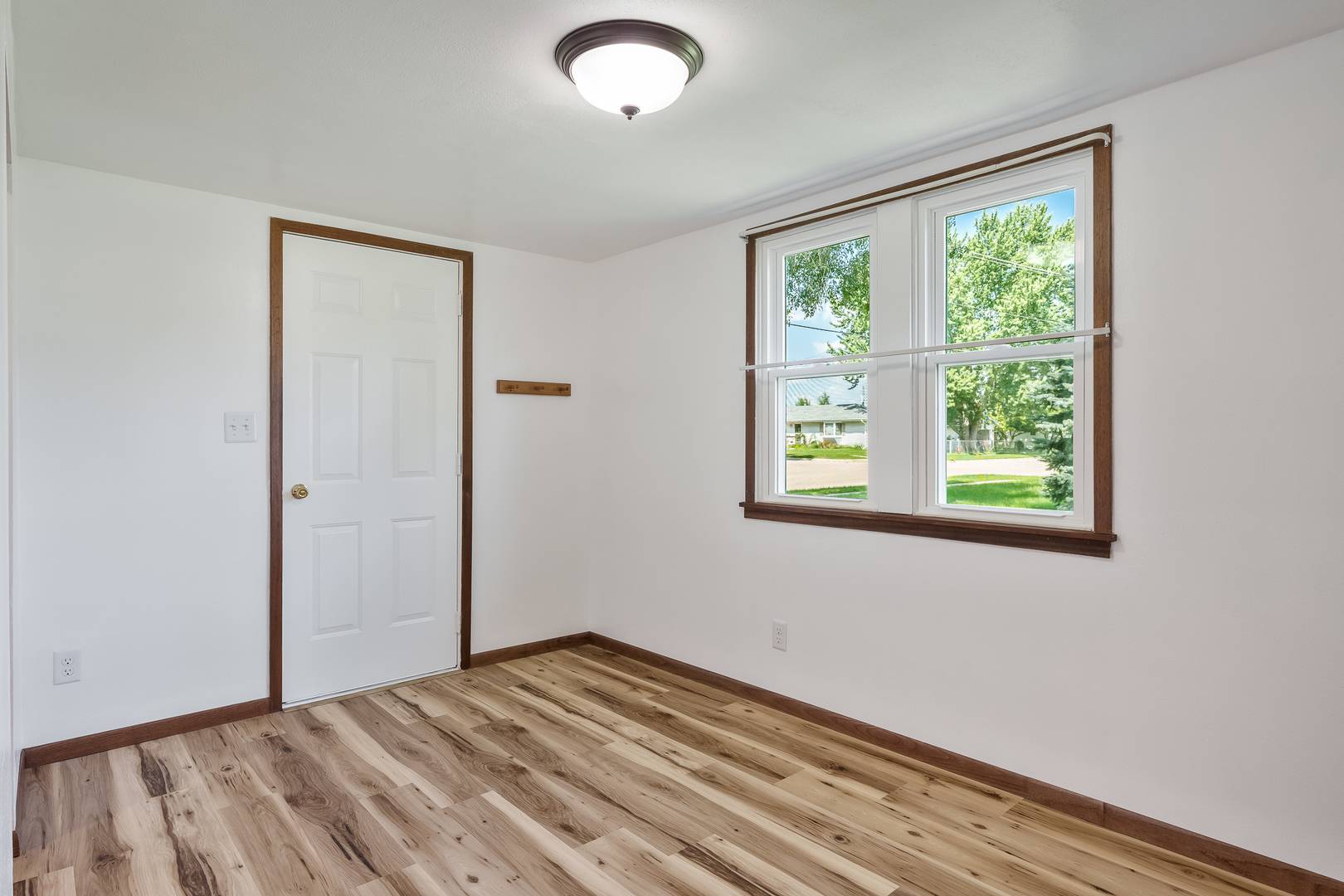 303 Liberty BLVD, Machesney Park, IL 61115