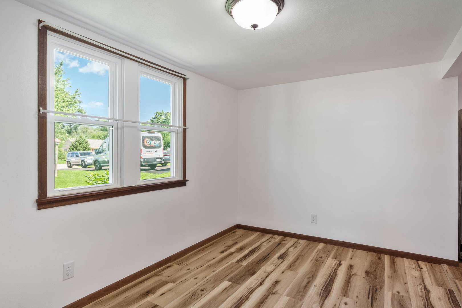 303 Liberty BLVD, Machesney Park, IL 61115