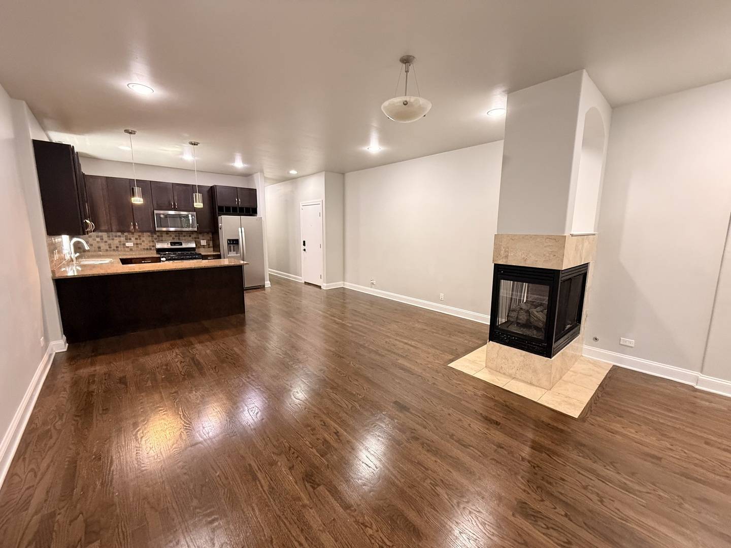 3862 S Lake Park AVE #1s, Chicago, IL 60653