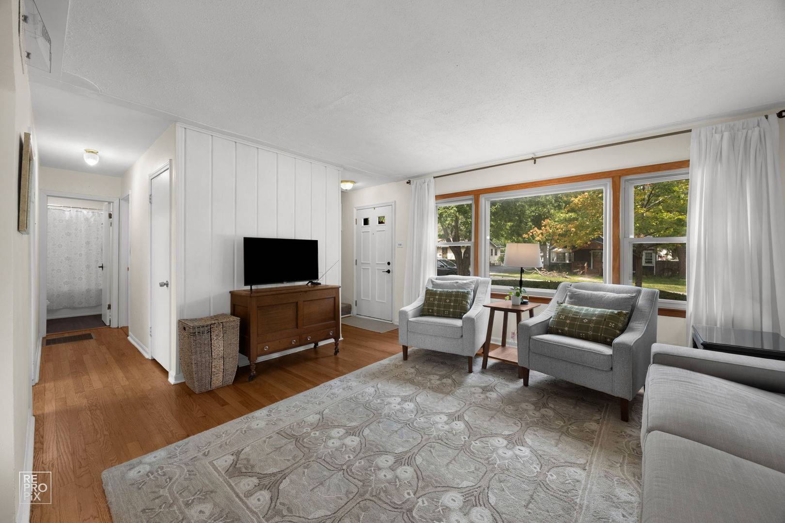 69 E Medill AVE, Northlake, IL 60164
