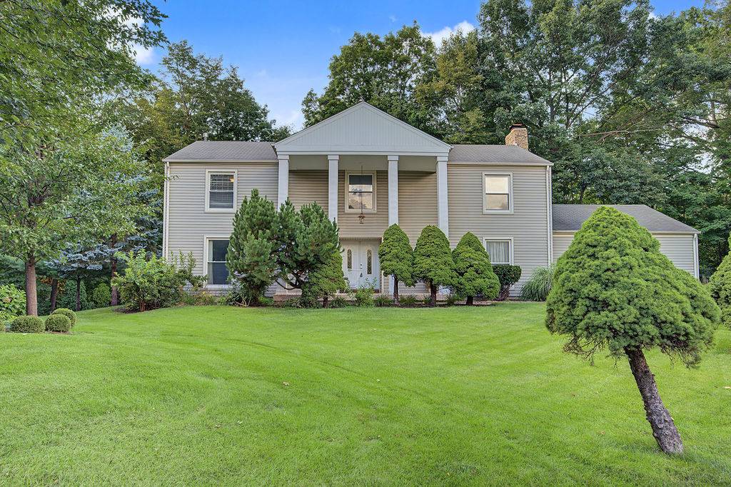 6 DOGWOOD RD, Rolling Meadows, IL 60008