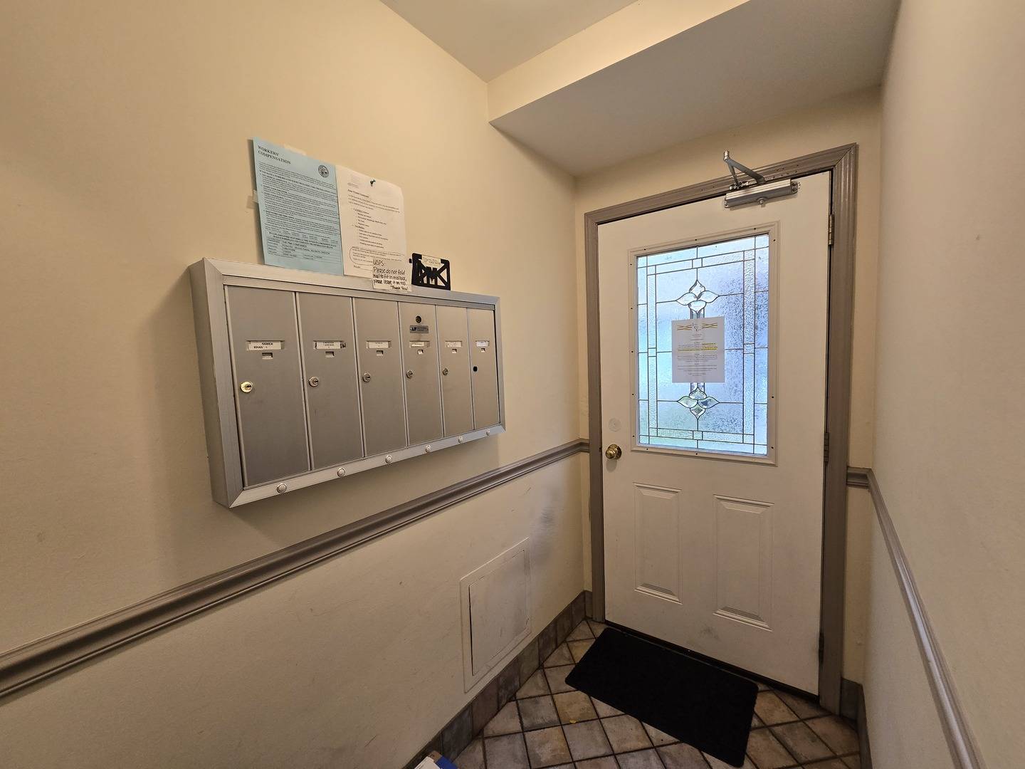 1819 W Touhy AVE #4, Chicago, IL 60626