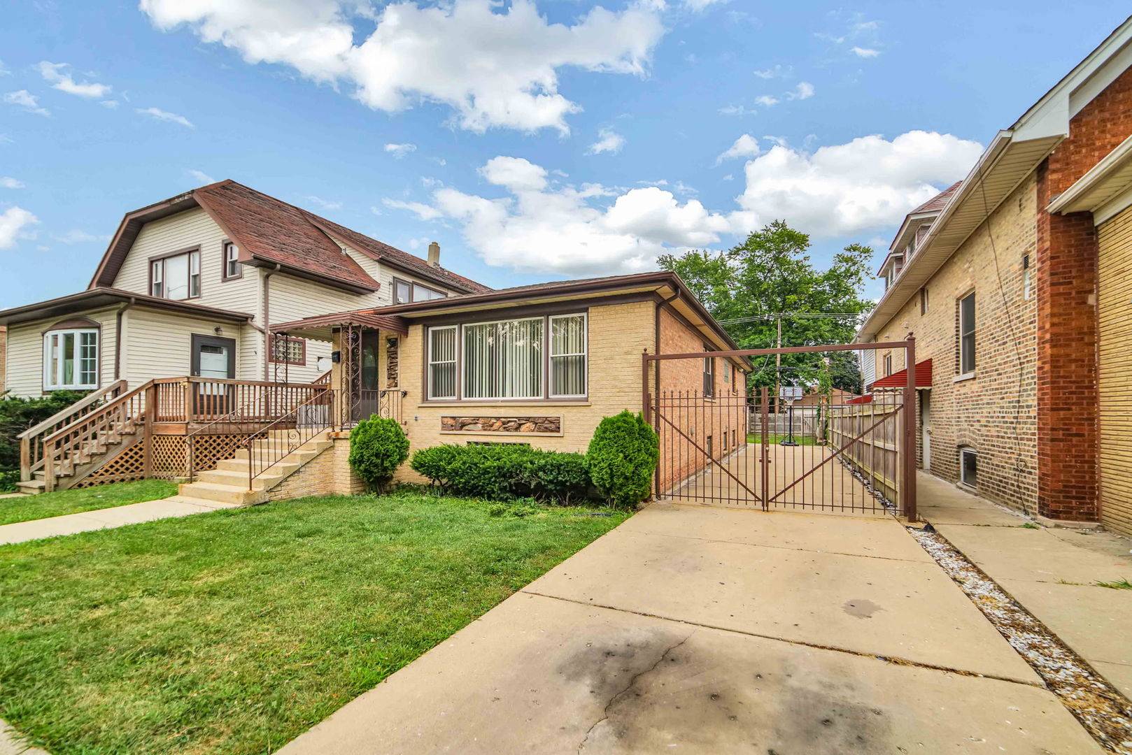 2725 N OAK PARK AVE, Chicago, IL 60707