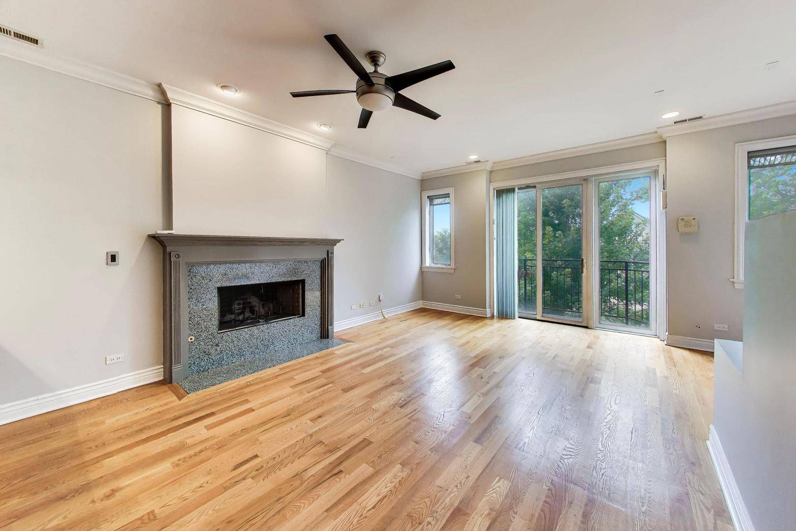 2418 W Cortez ST #2, Chicago, IL 60622