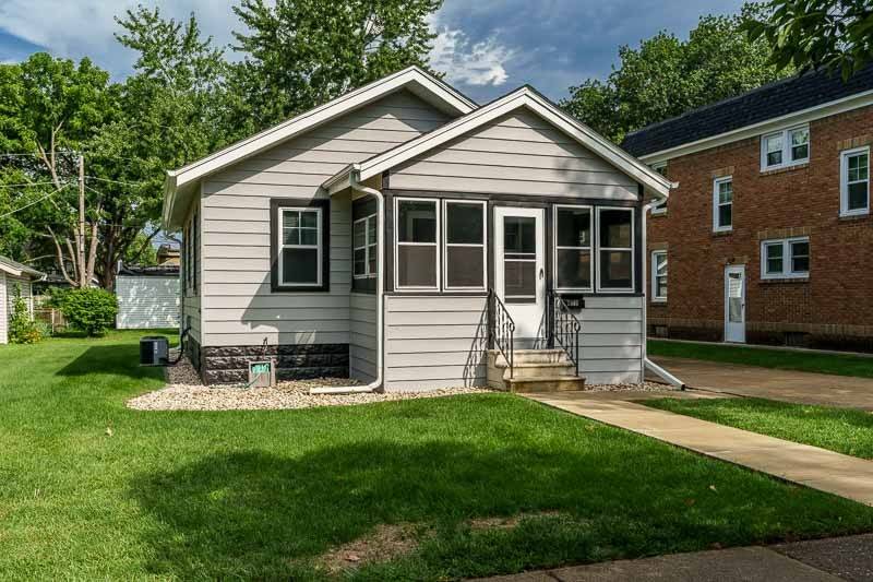 2305 Logan ST, Rockford, IL 61103
