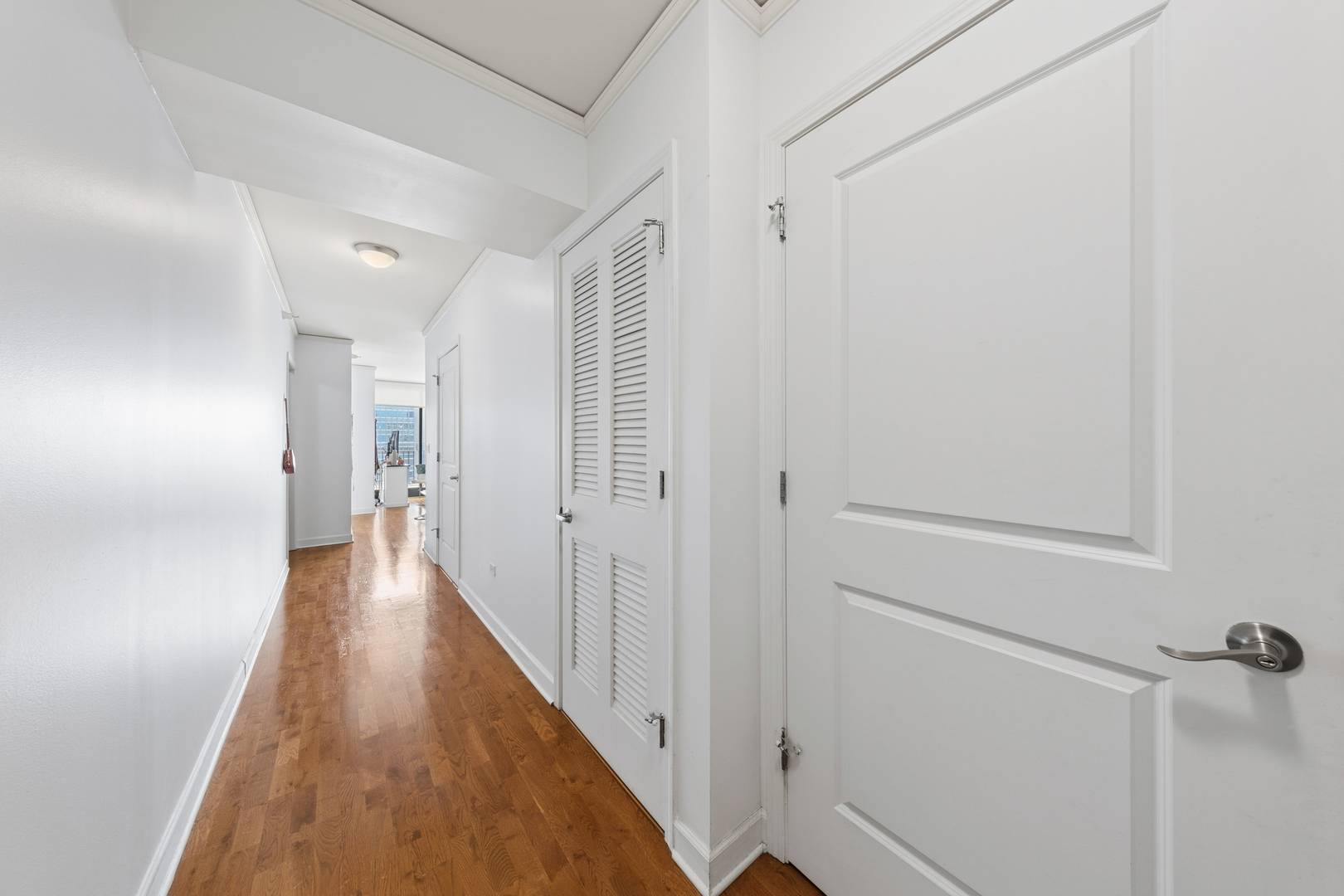 225 N Columbus DR #6009, Chicago, IL 60601