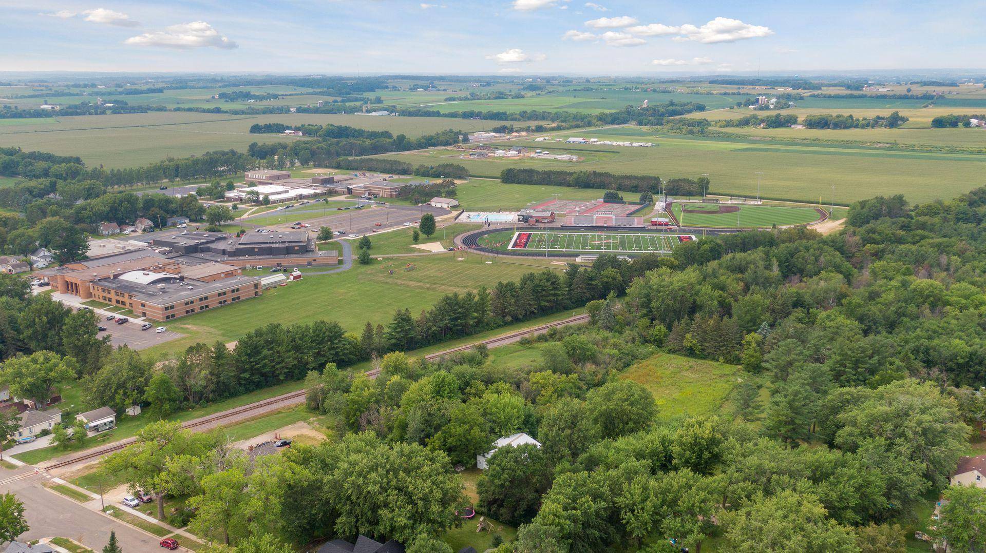 1239 Newton ST, Baldwin, WI 54002