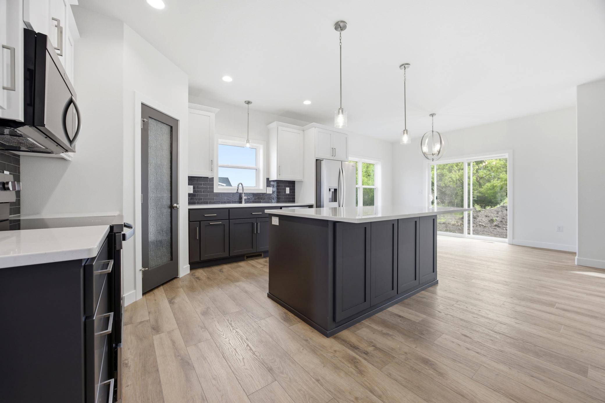 8916 Meadowlark Pkwy, Horace, ND 58047