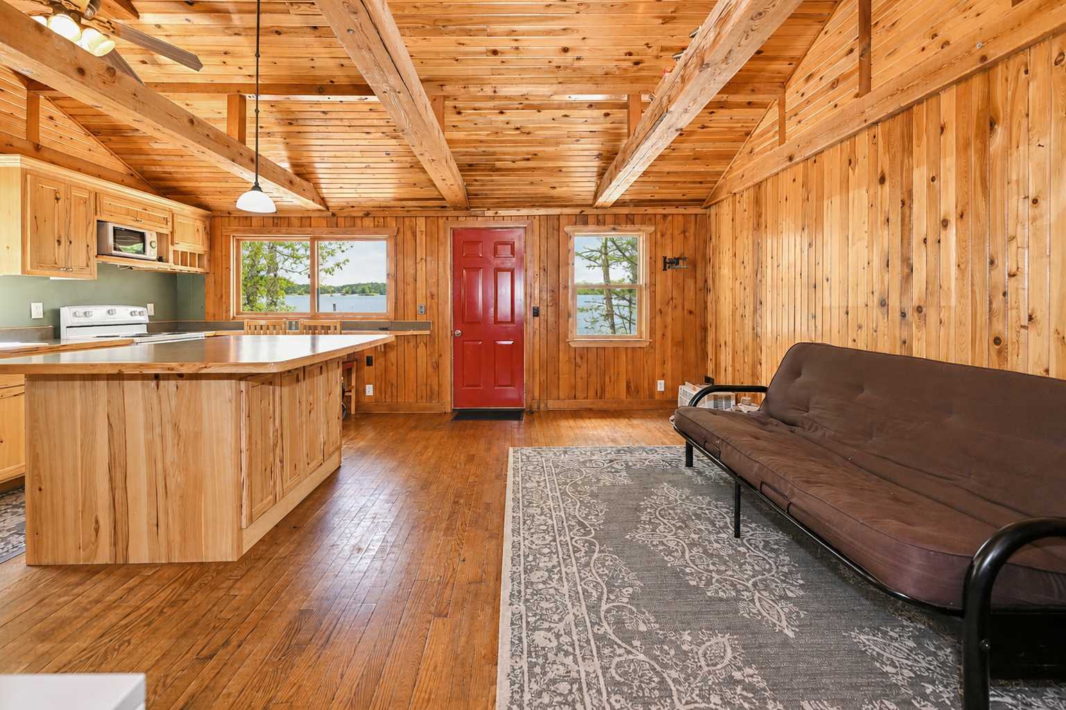1368 21 3/4 ST, Cameron, WI 54822