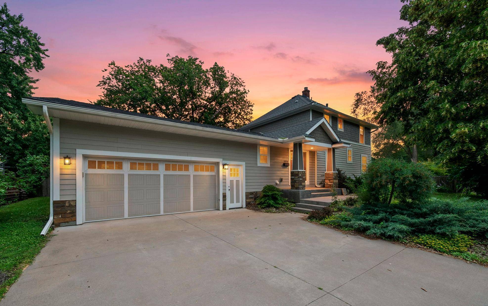 2943 Xenwood AVE S, Saint Louis Park, MN 55416