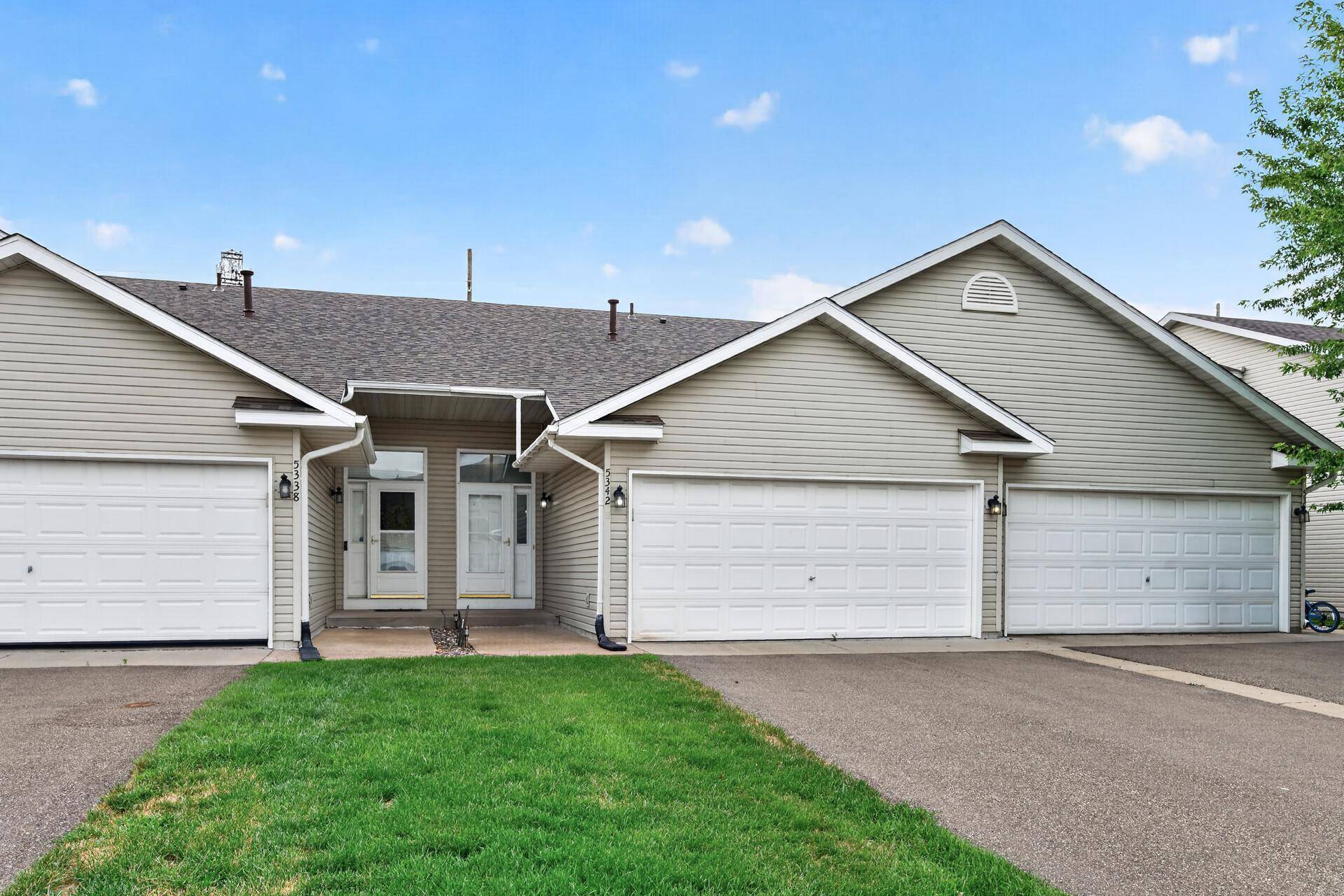 5342 140th AVE NW, Ramsey, MN 55303