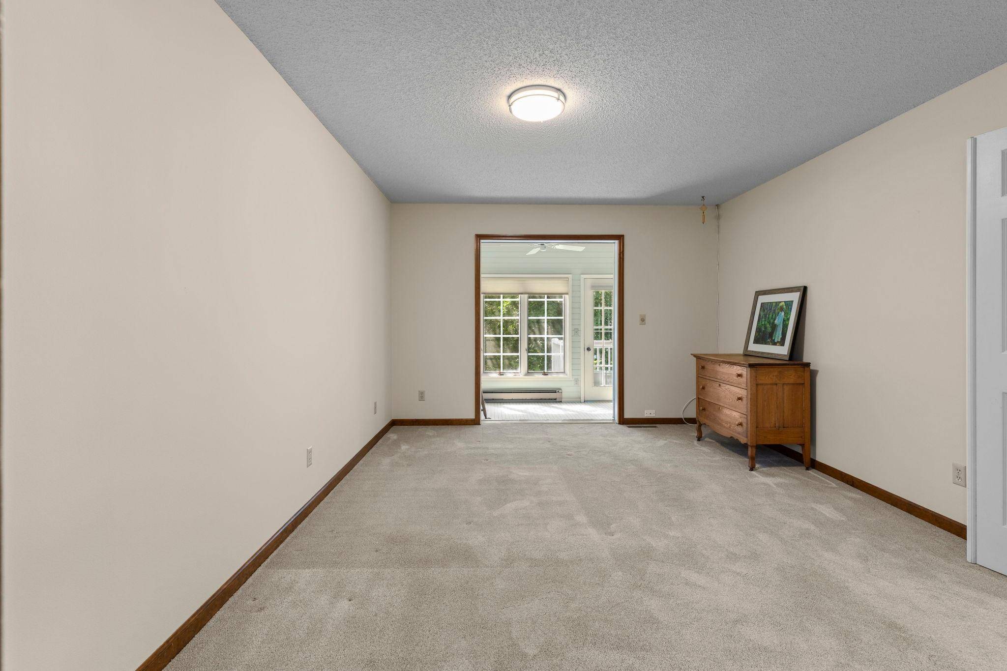 1270 Birch Pond TRL, White Bear Twp, MN 55110