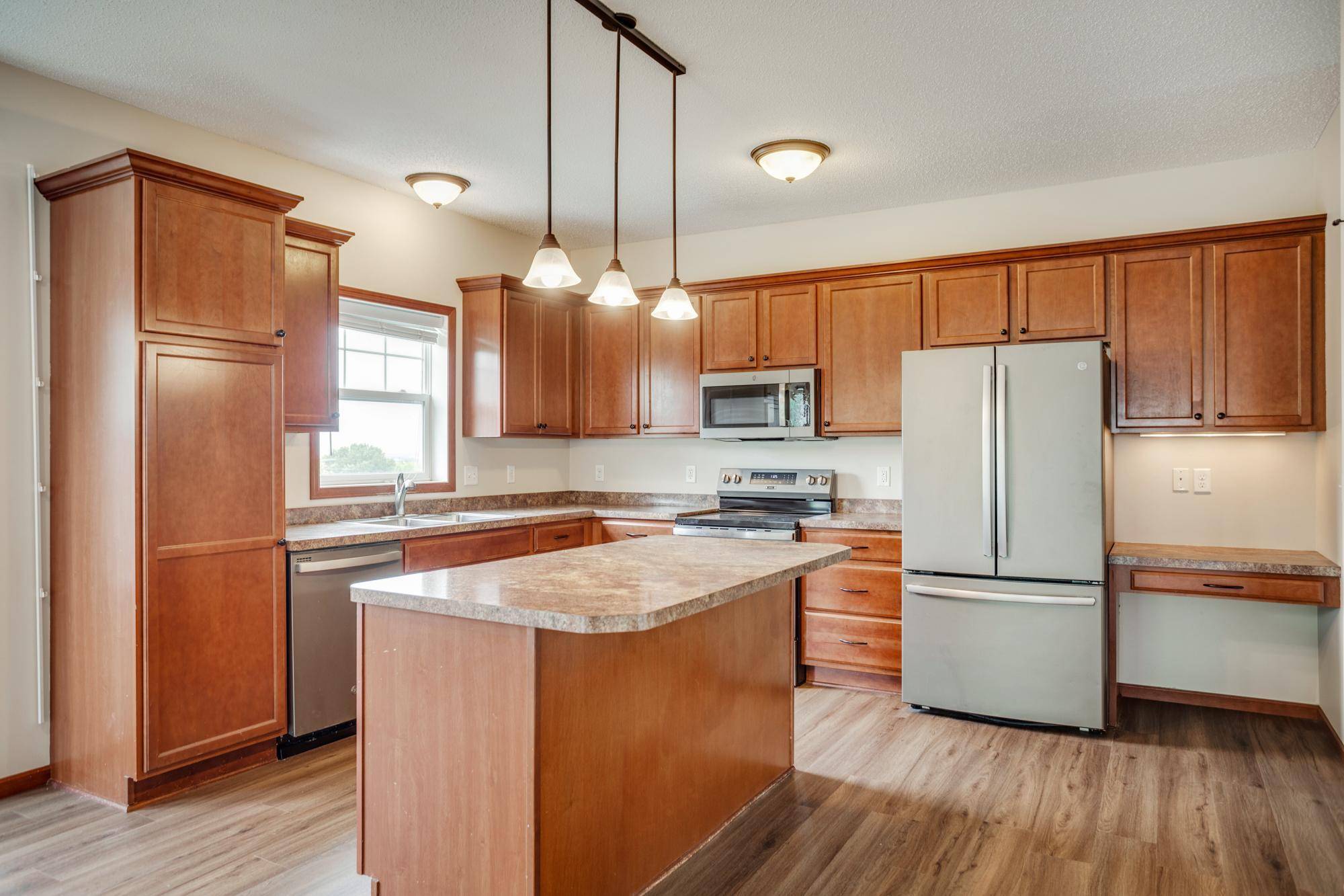 13229 Virginia AVE S, Savage, MN 55378