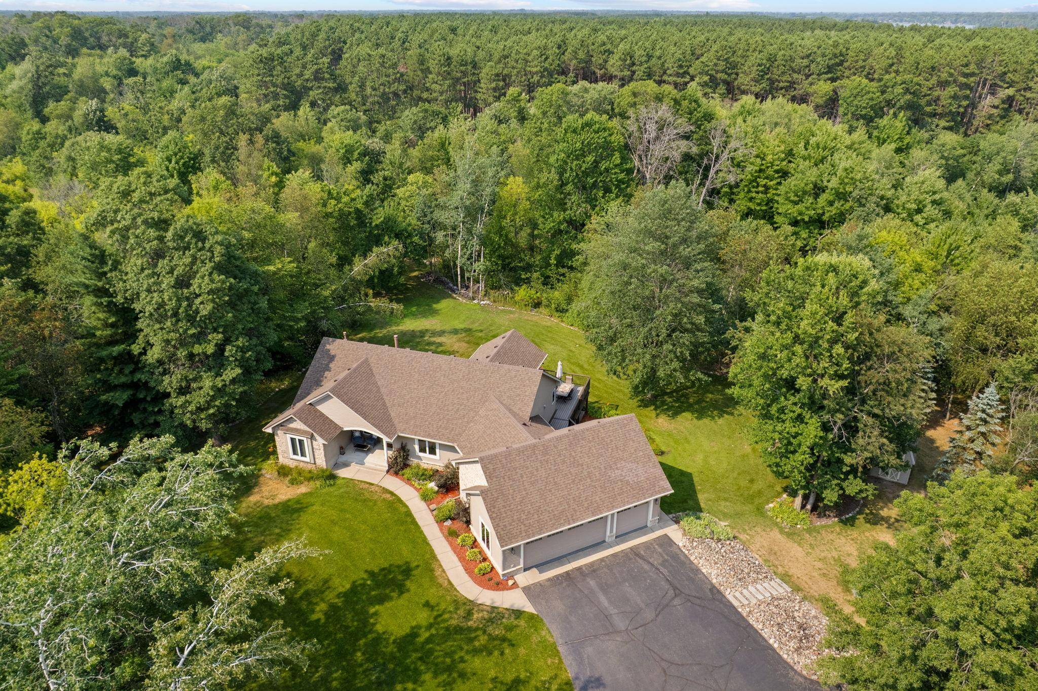 27166 Bayshore CIR NW, Isanti, MN 55040