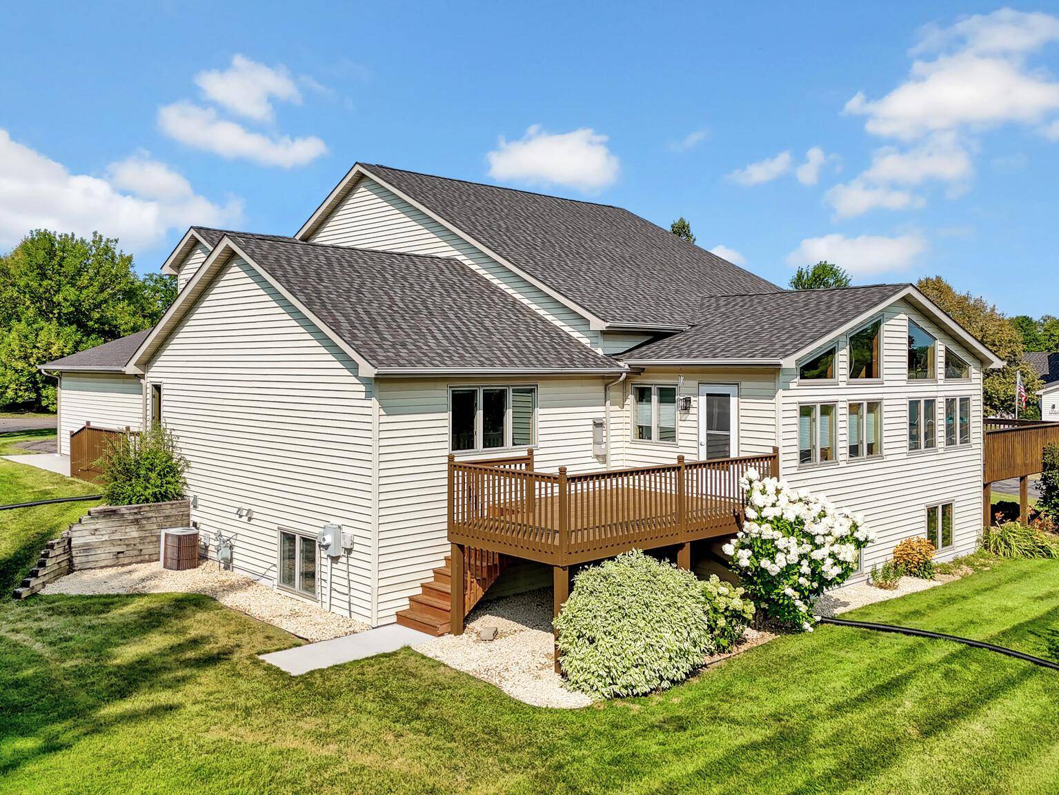 13031 Mulligan CT, Lindstrom, MN 55045