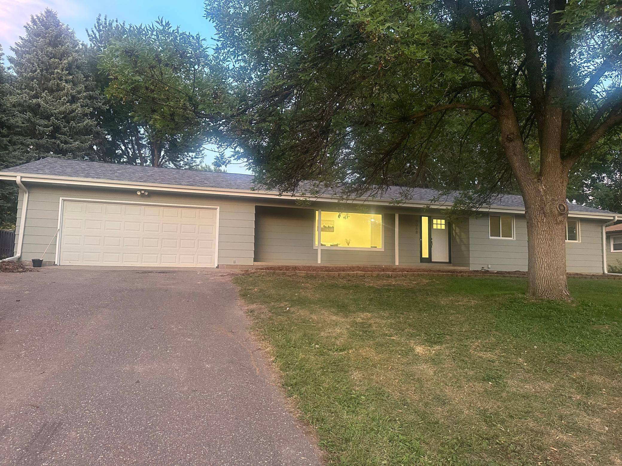 9068 Rice Lake RD, Maple Grove, MN 55369