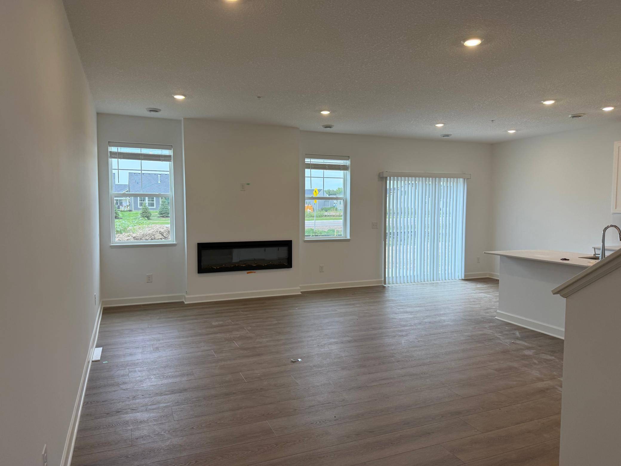 10551 Harbor LN N, Maple Grove, MN 55369