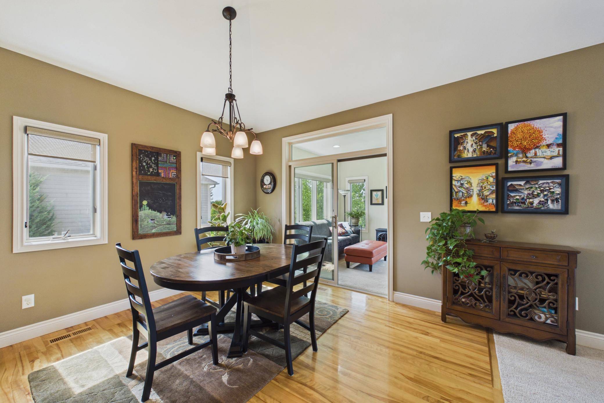 1545 Century Knoll LN NE, Rochester, MN 55906