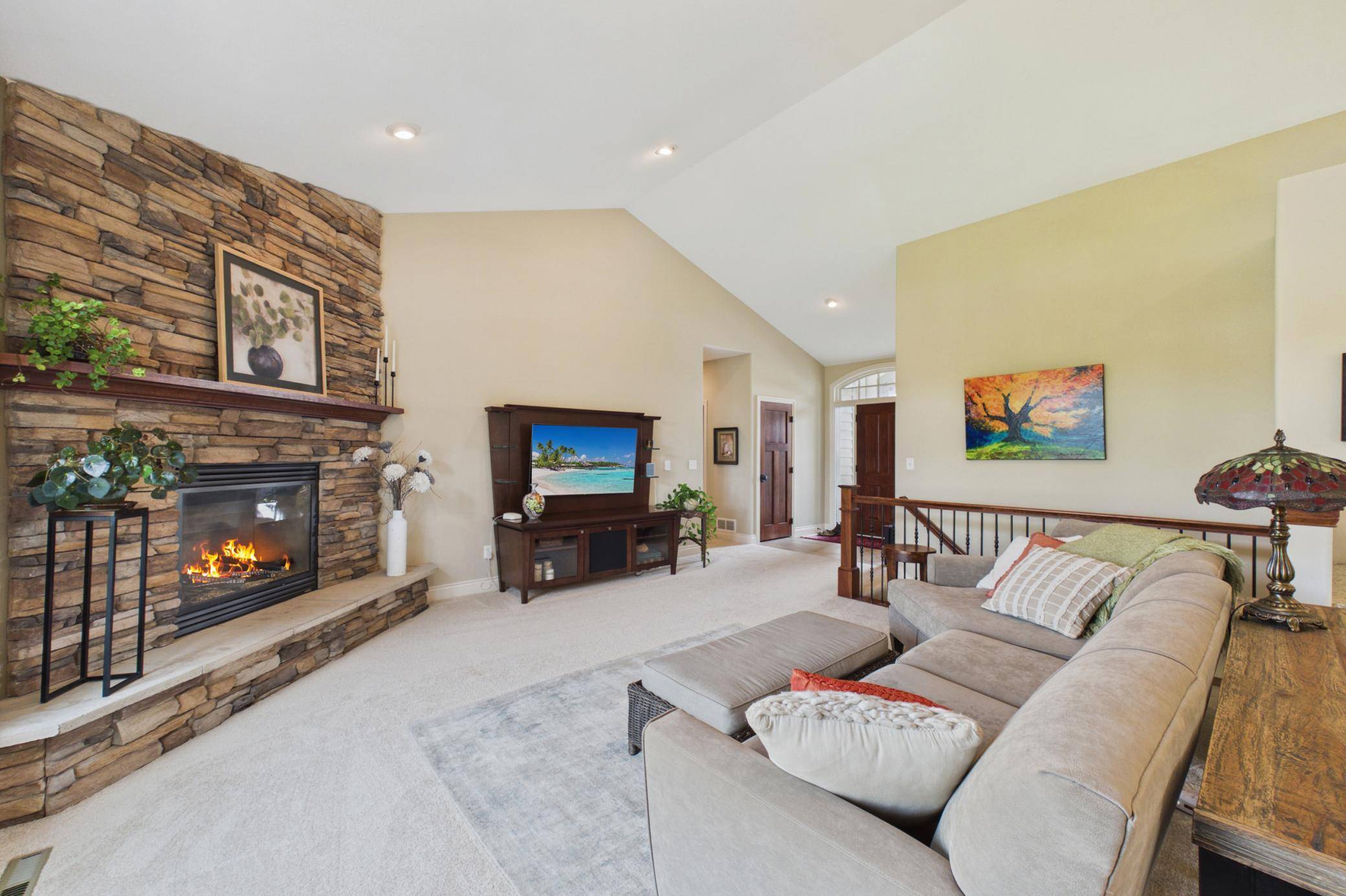 1545 Century Knoll LN NE, Rochester, MN 55906
