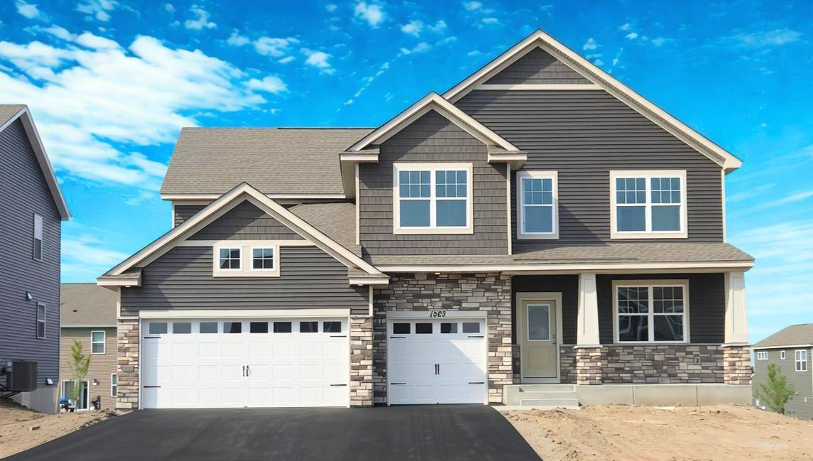 1963 Shady View CT, Shakopee, MN 55379