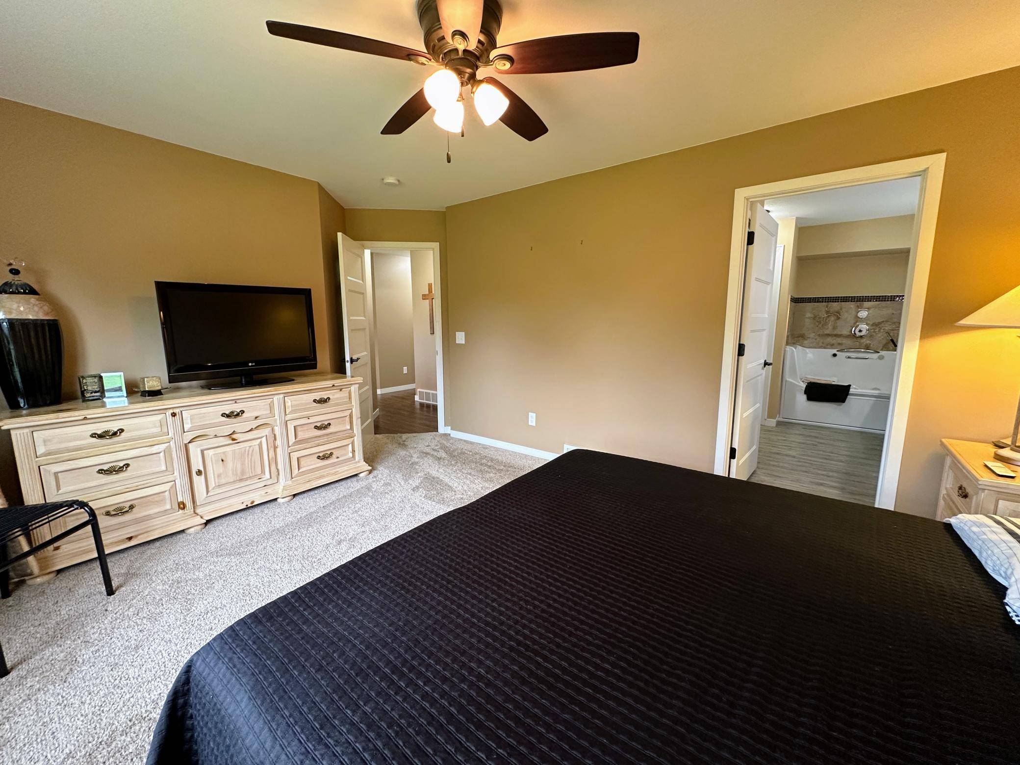 600 14th ST NW, Perham, MN 56573