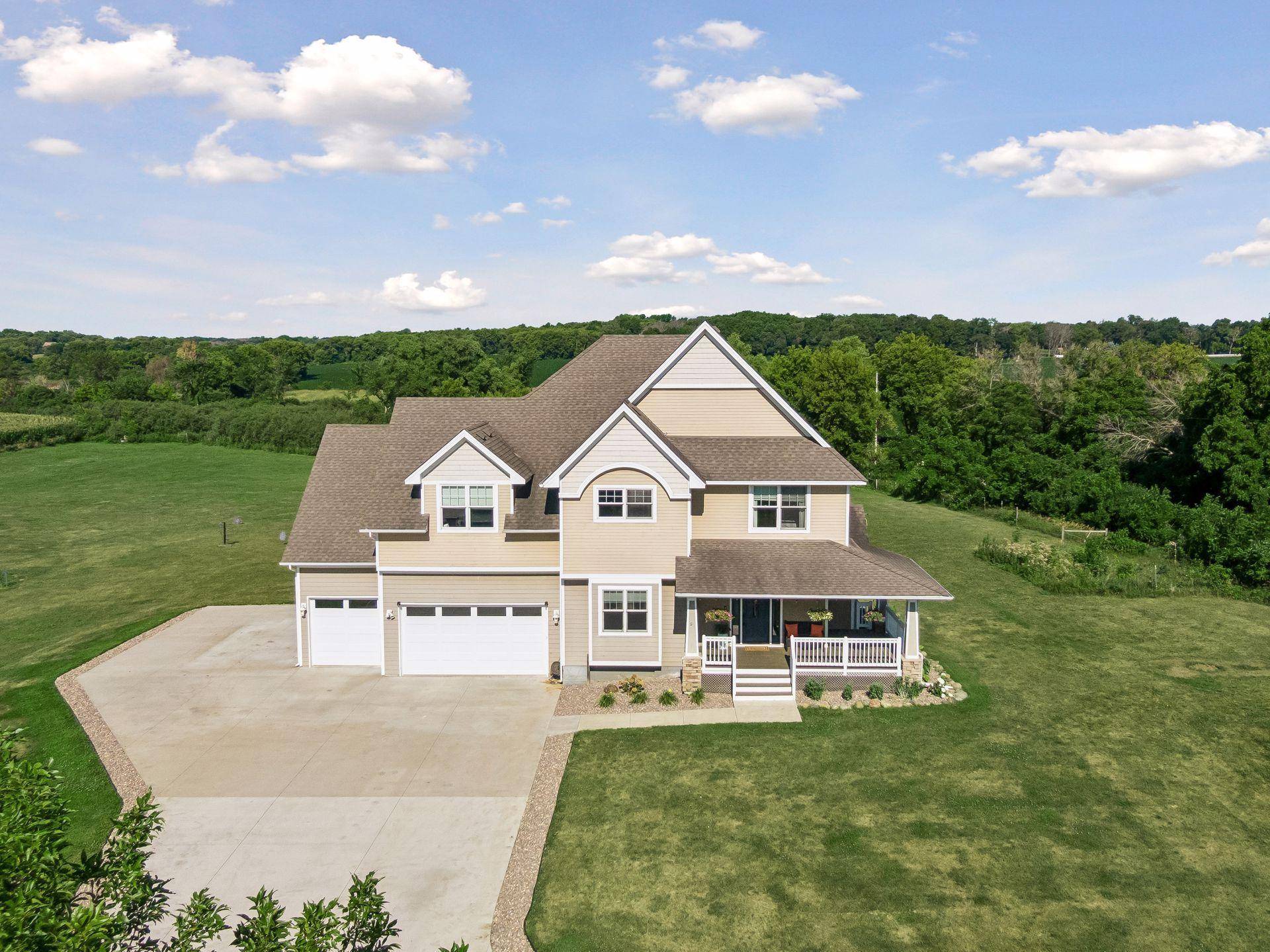 25735 Highview AVE, Farmington, MN 55024