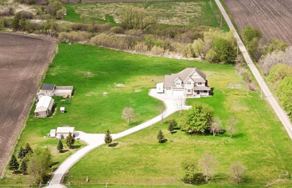 25735 Highview AVE, Farmington, MN 55024