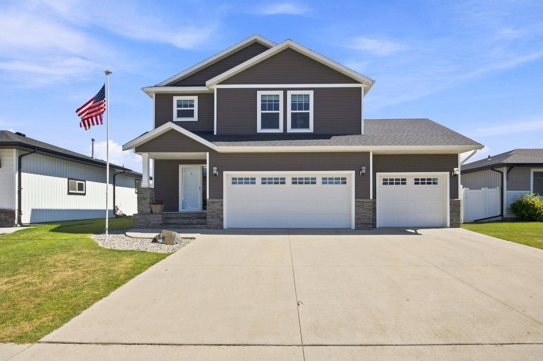3029 2nd ST E, West Fargo, ND 58078