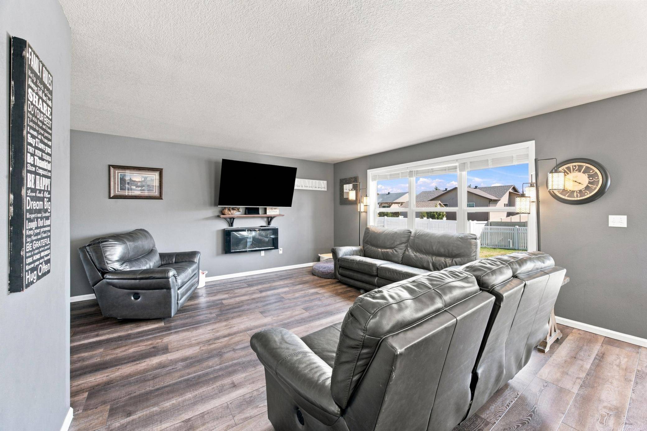 3029 2nd ST E, West Fargo, ND 58078