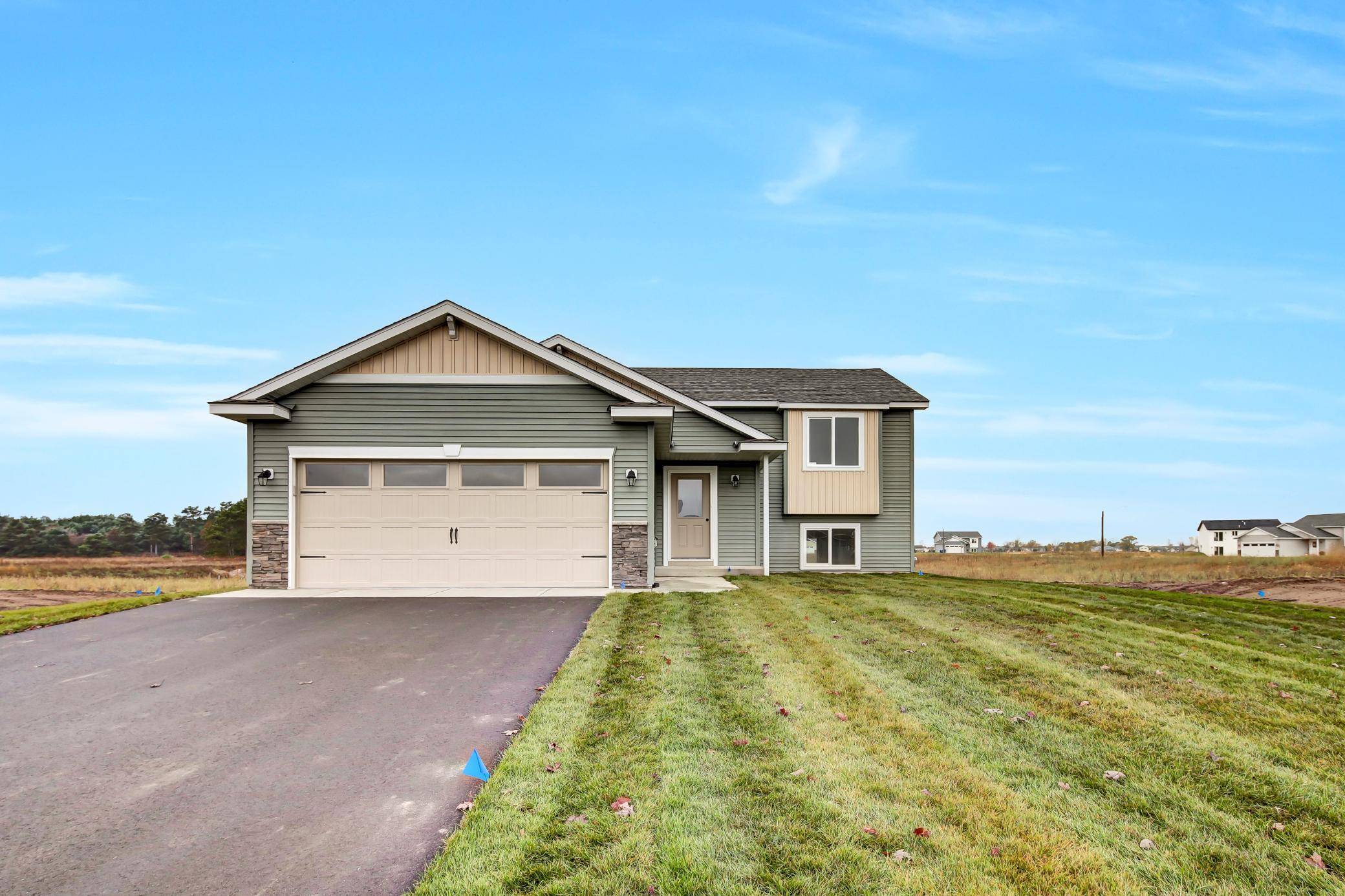 829 3rd Ave CT SW, Rice, MN 56367