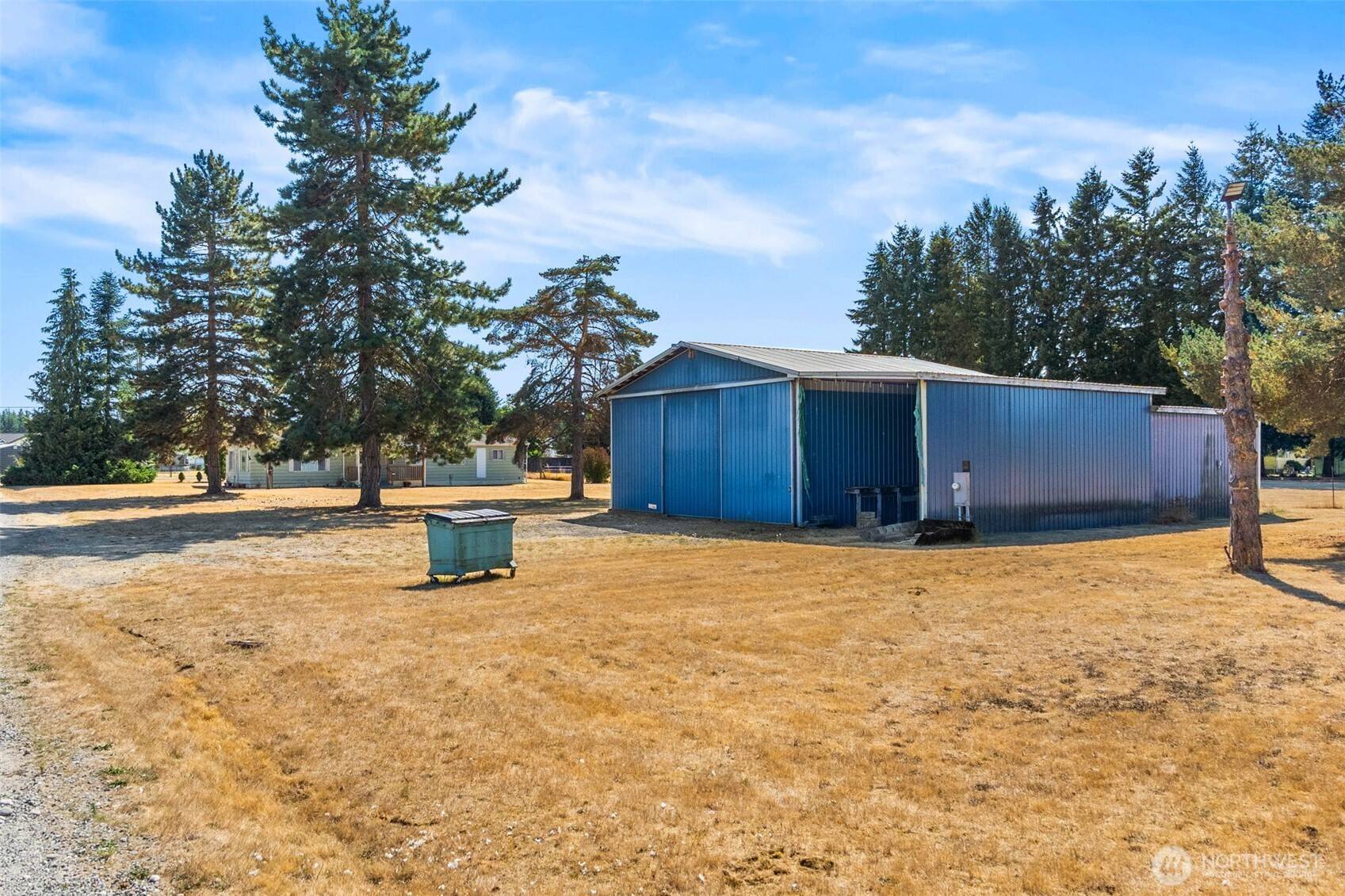 18005 Robinson LN SW, Rochester, WA 98579