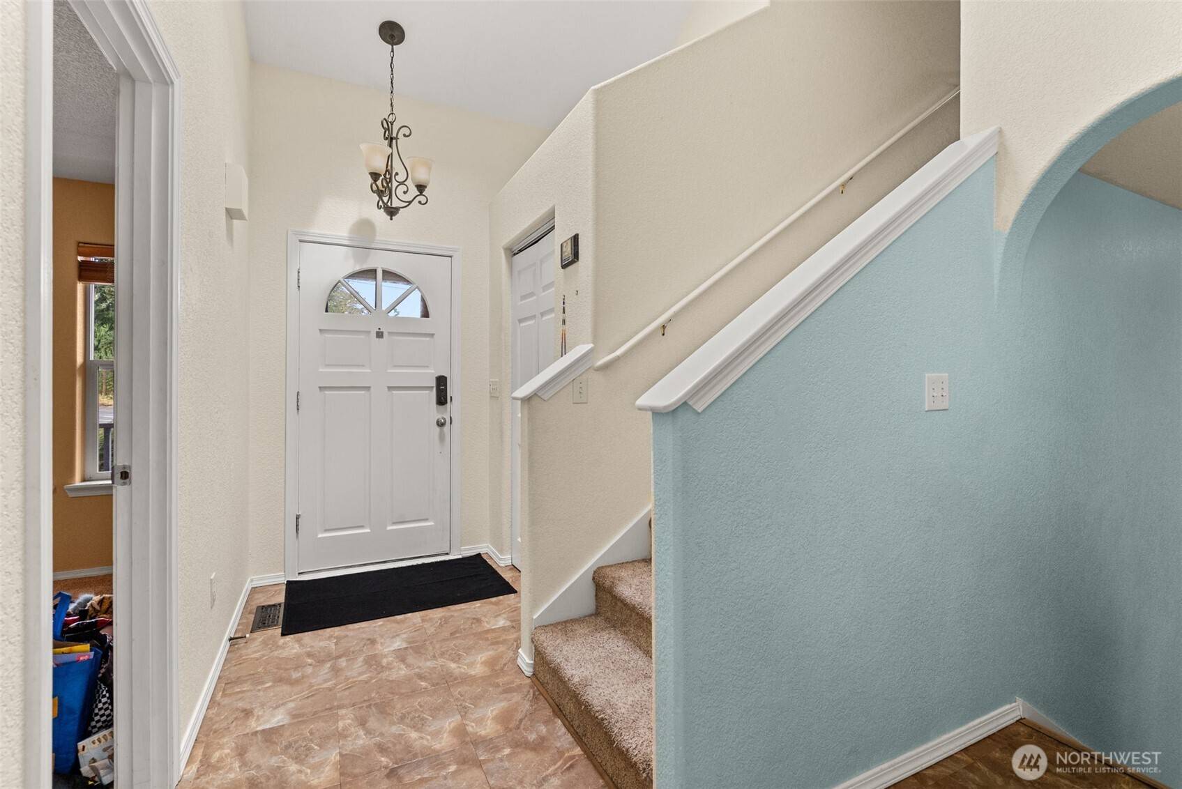 627 Bates ST SW, Tumwater, WA 98512