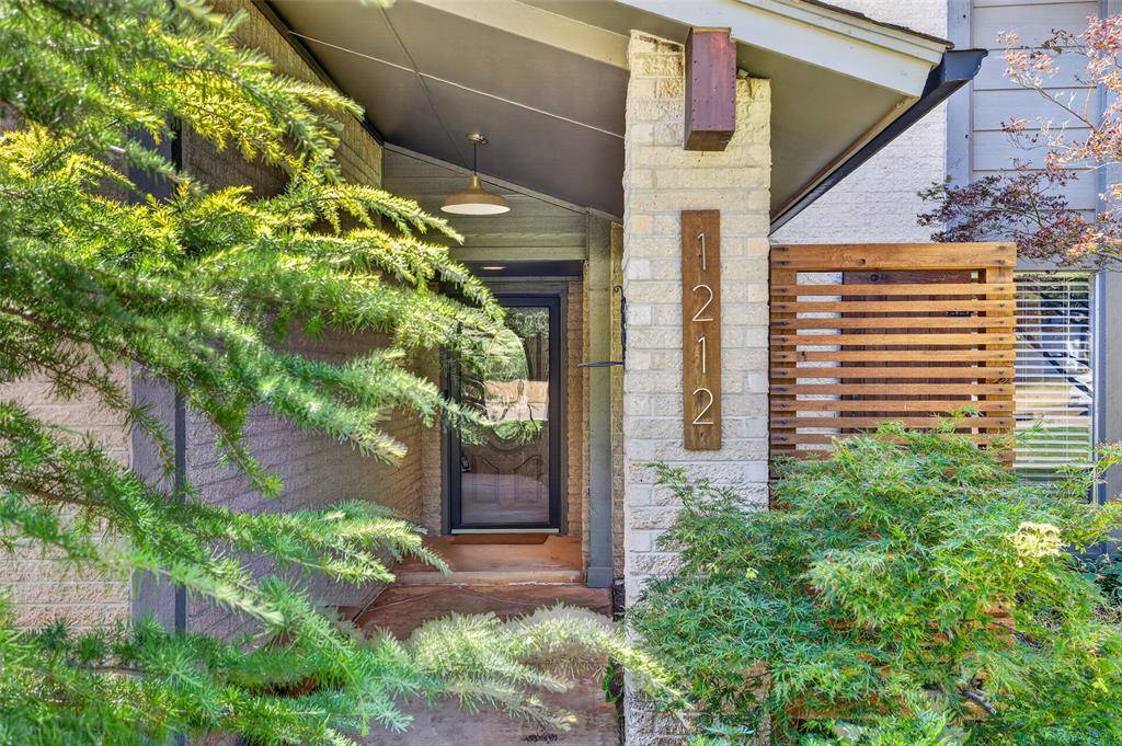 1212 Devonshire CT, Edmond, OK 73034