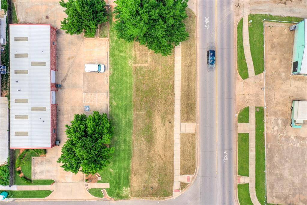 101 S Fretz AVE, Edmond, OK 73003