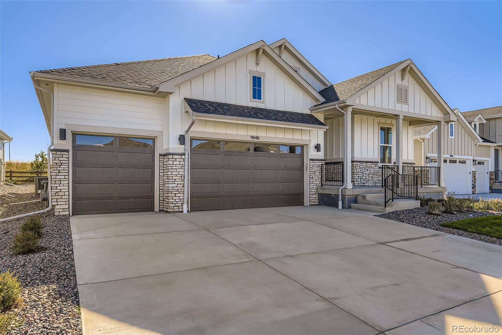 9046 S Shawnee CT, Aurora, CO 80016