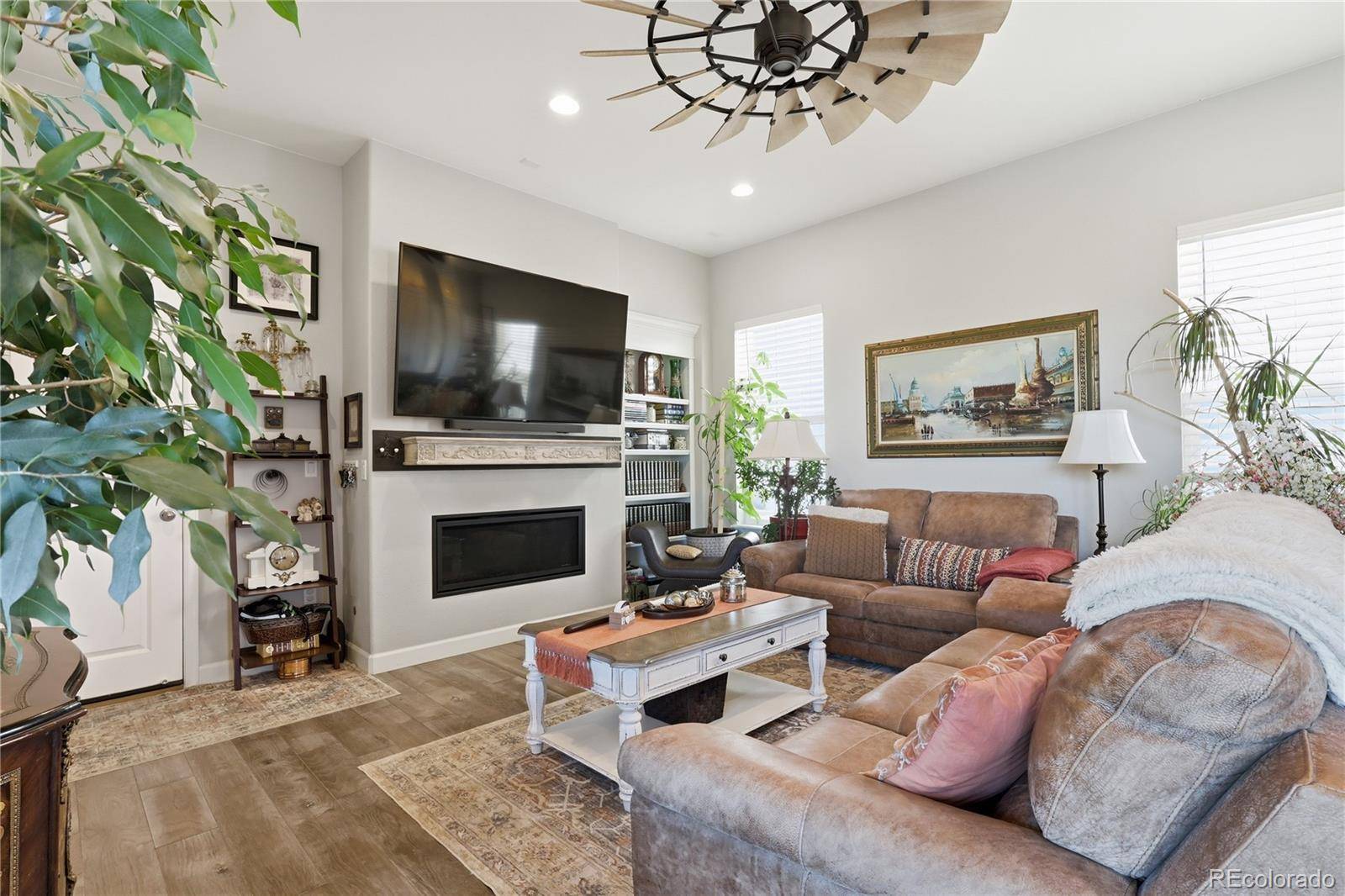 1183 Brocade DR, Highlands Ranch, CO 80126