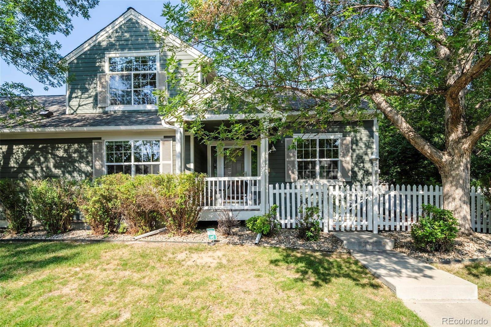 811 Snowberry ST, Longmont, CO 80503
