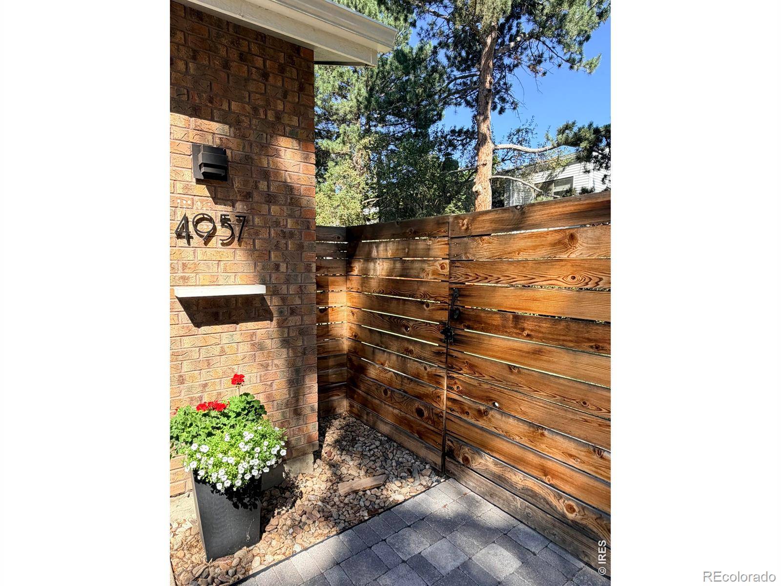 4957 Sundance SQ, Boulder, CO 80301