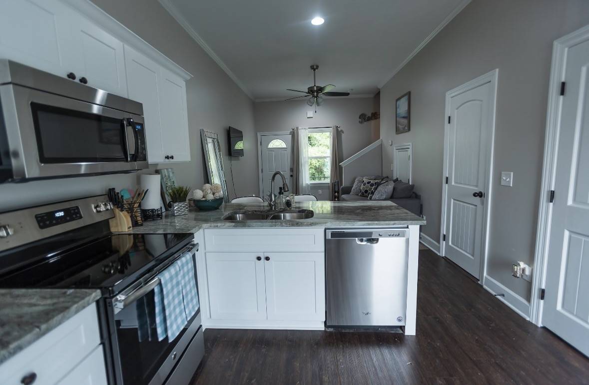 1020B 40th Ave #N, Nashville, TN 37209