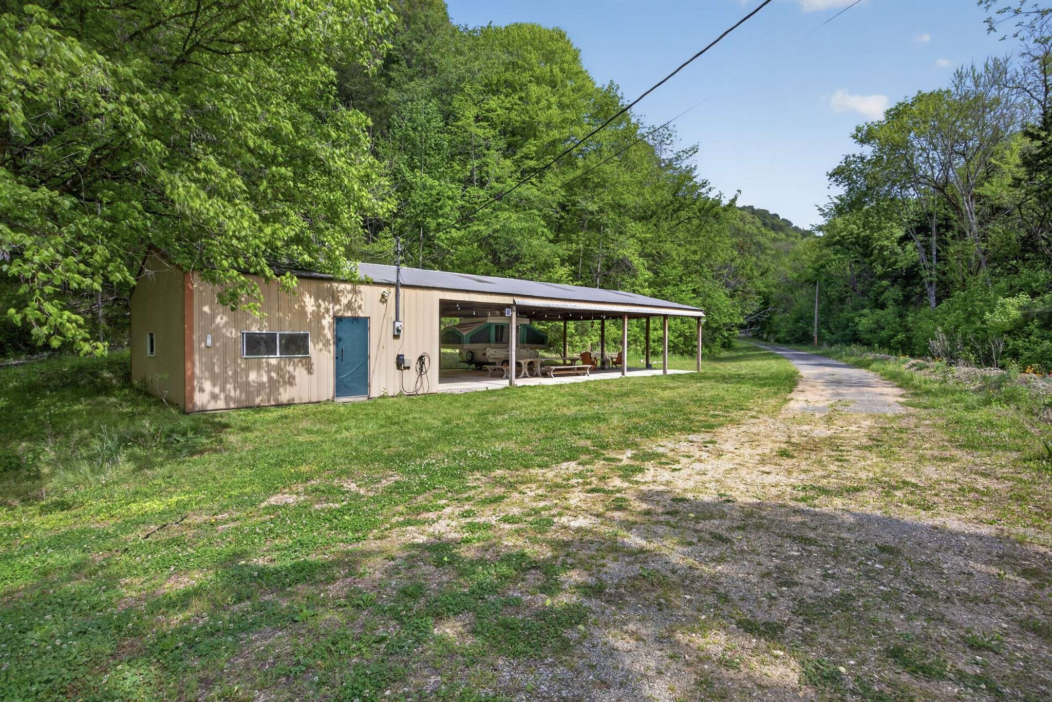 700 Ben Birdwell Ln, Bloomington Springs, TN 38545