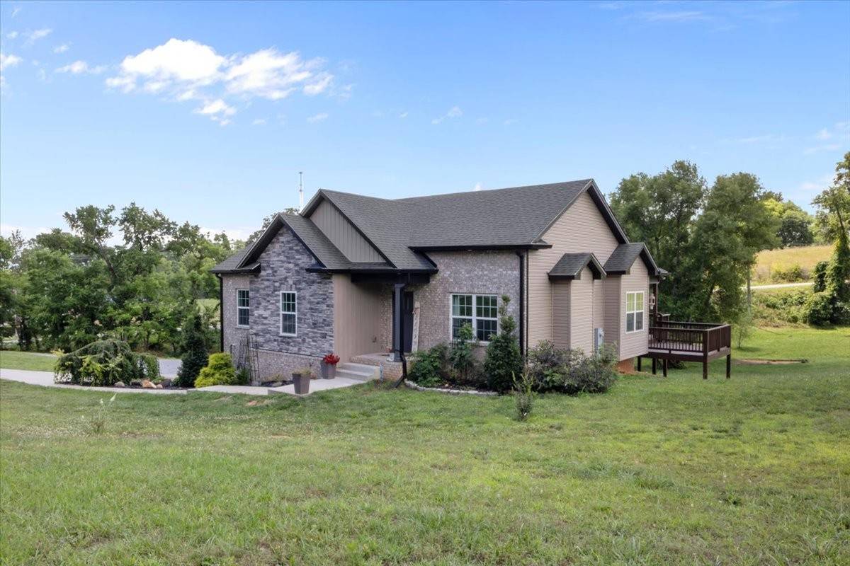180 Alonzo Pl, Cunningham, TN 37052