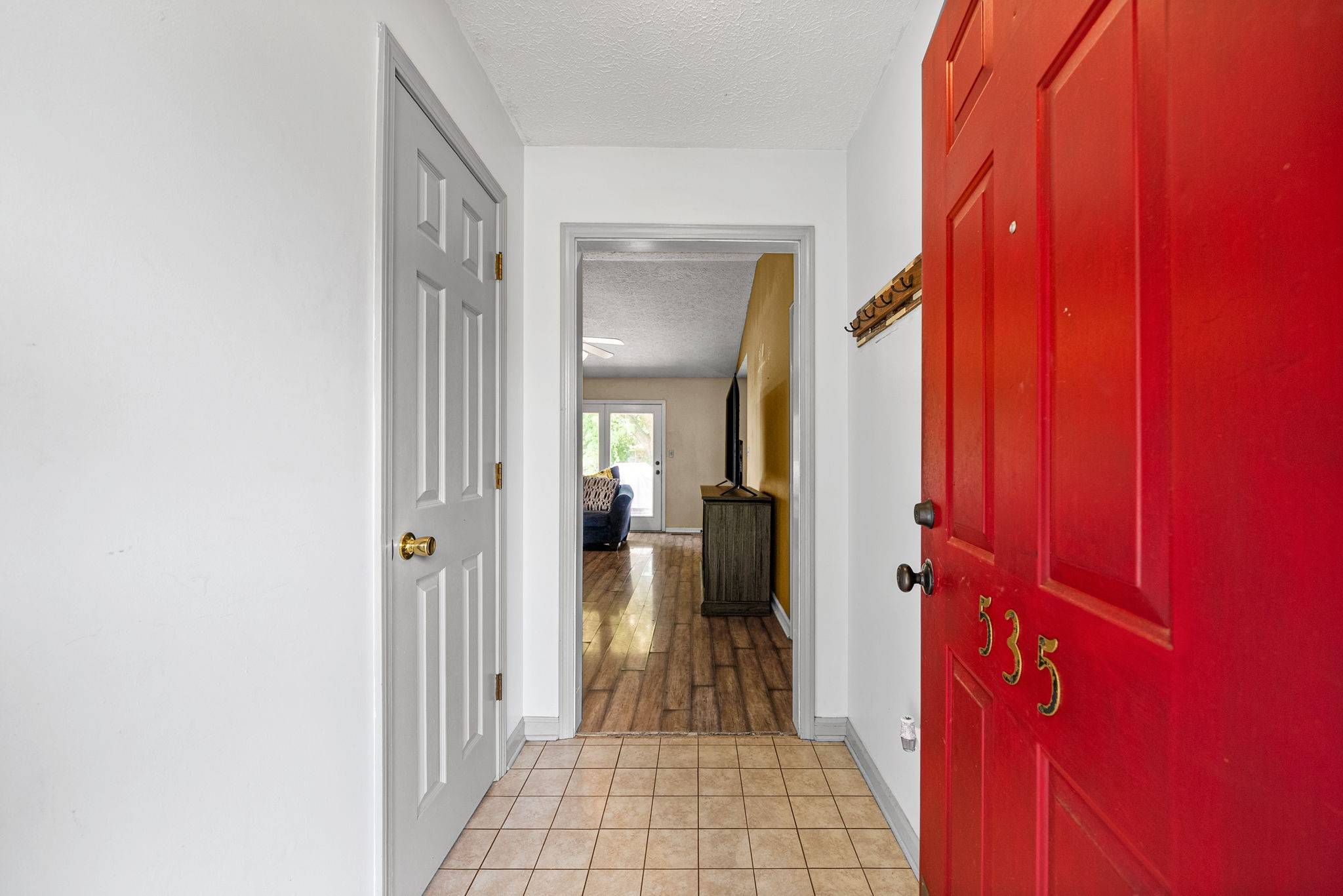 535 Fox Chase Ct, Hopkinsville, KY 42240