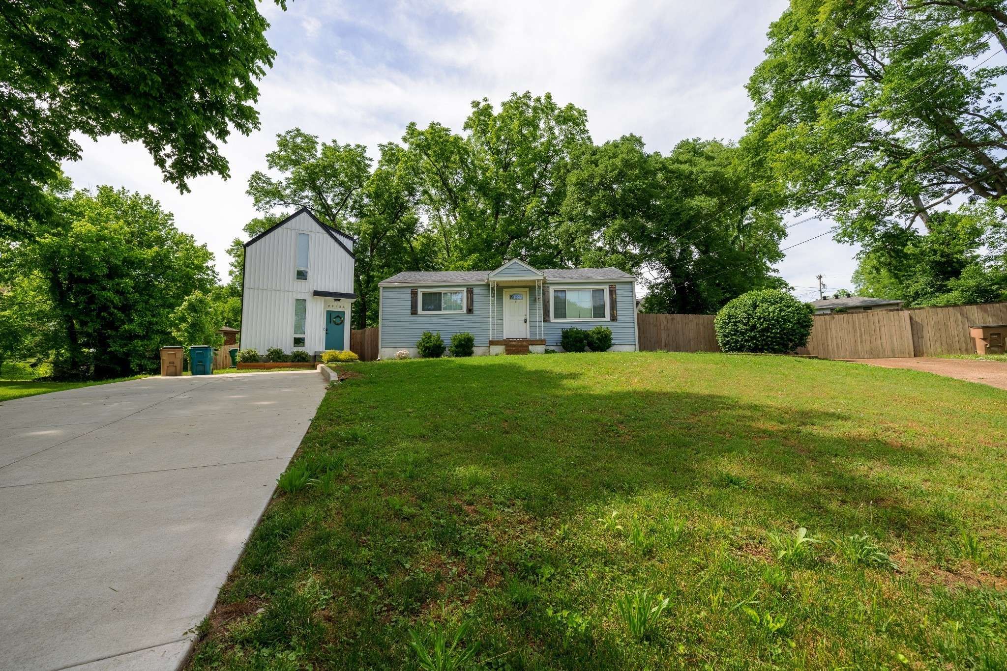 2913B Branch Ct, Nashville, TN 37216