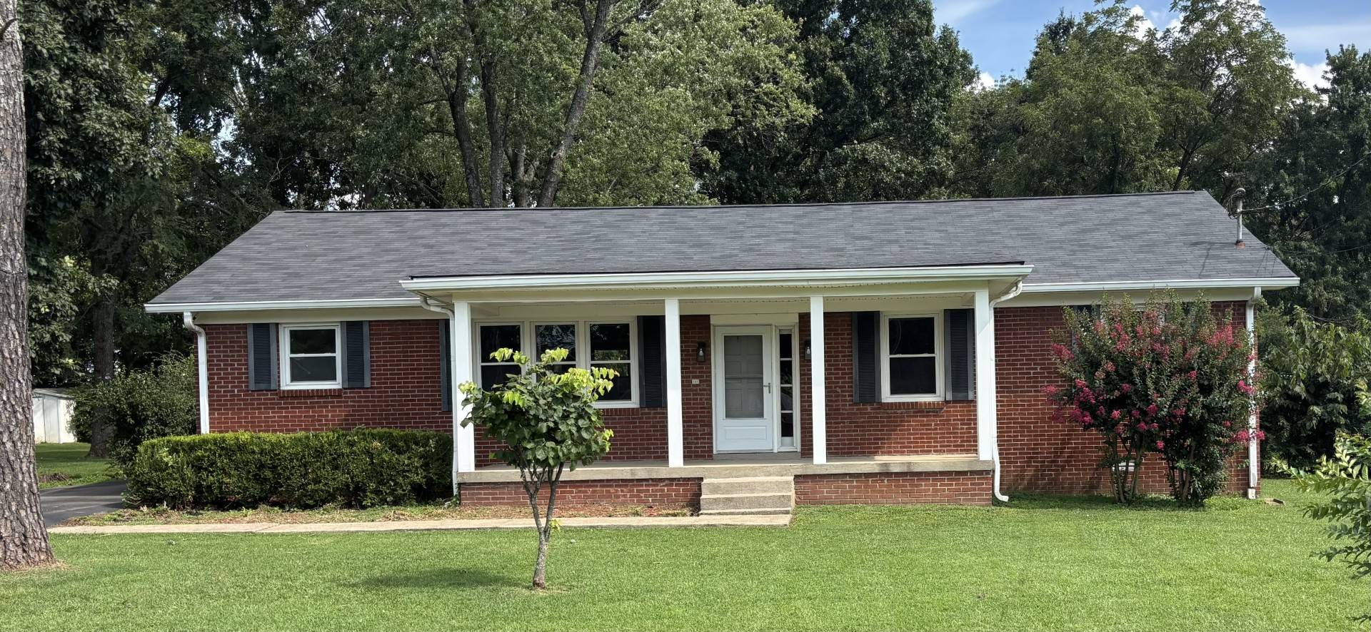 6816 Longview Dr, Murfreesboro, TN 37129