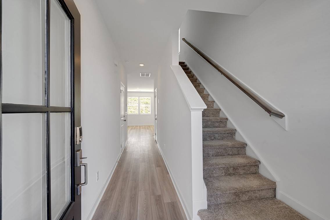 279 West Millbrook Drive, Spring Hill, TN 37174