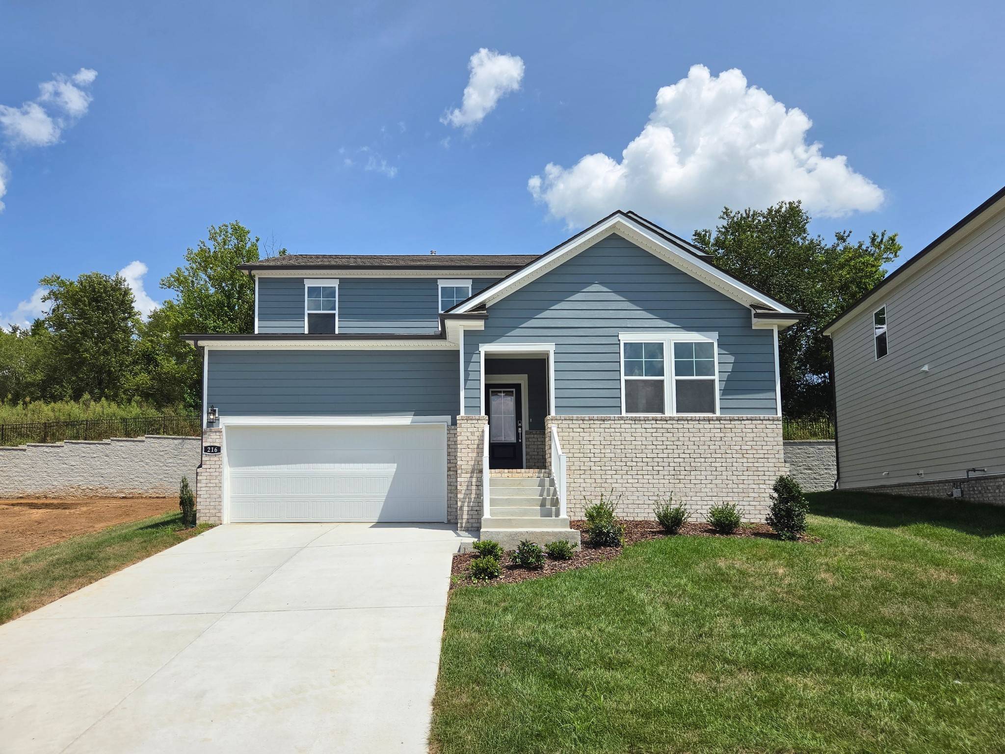 216 East Millbrook Drive, Spring Hill, TN 37174