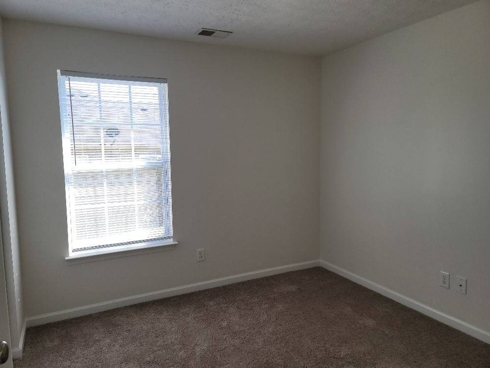 550 Rose Cottage Cir, Gallatin, TN 37066