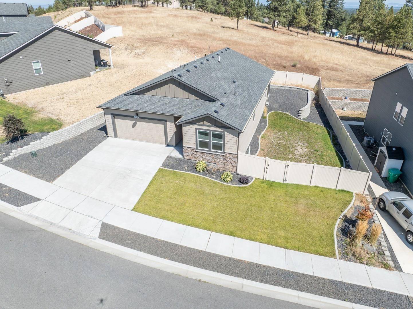 8207 S Avery Rd, Cheney, WA 99004