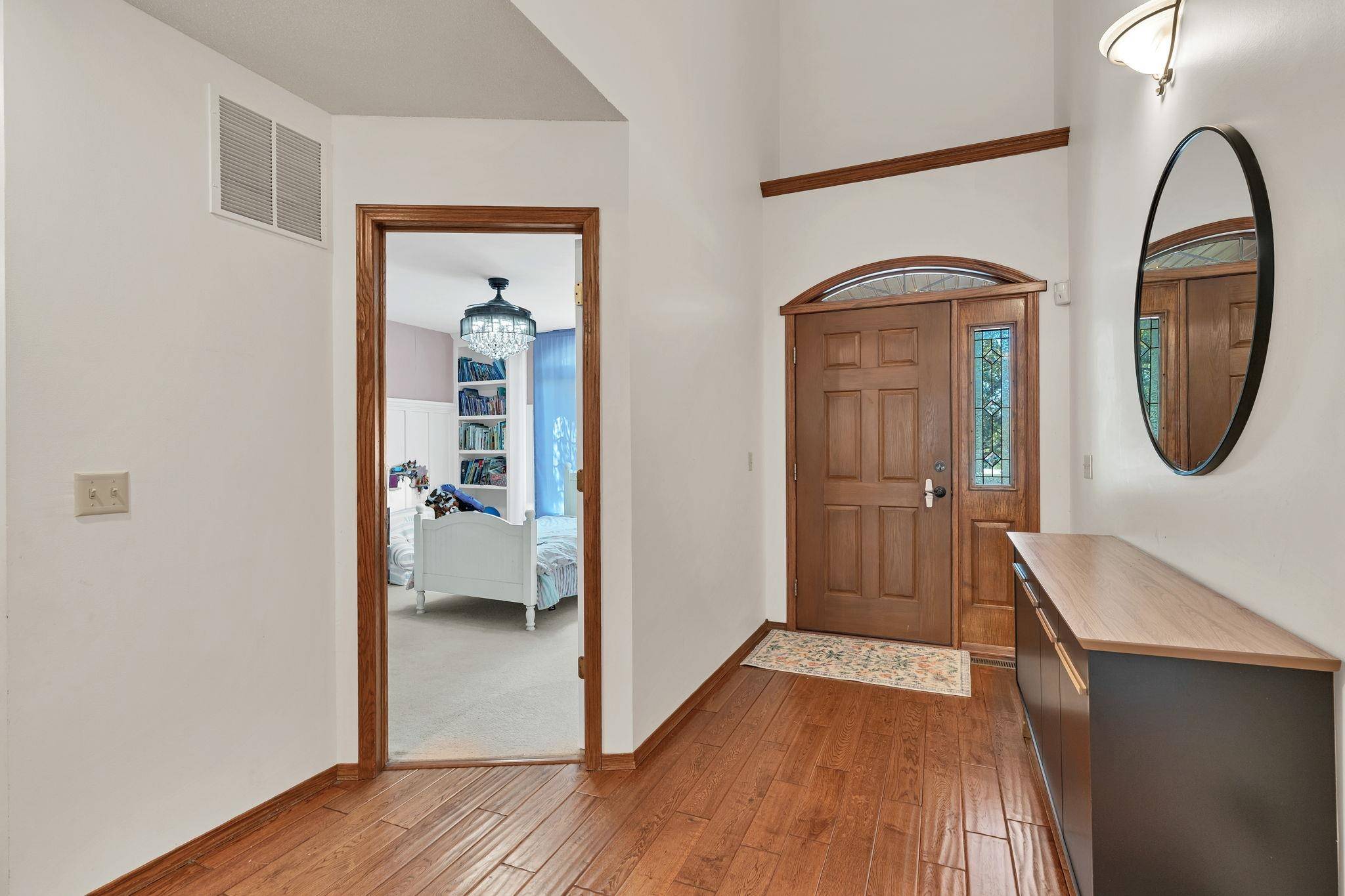 10 E Flanigan Dr, Augusta, KS 67010