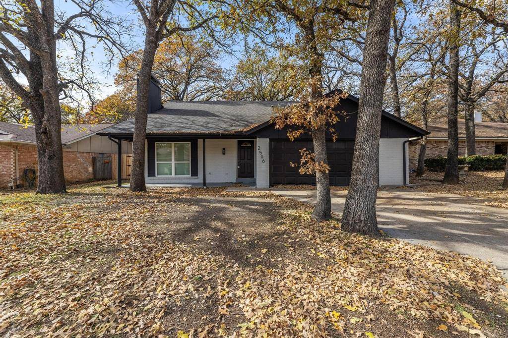 2506 Holt Road, Arlington, TX 76006
